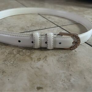 Elegant leather White Belt with Gold Buckle